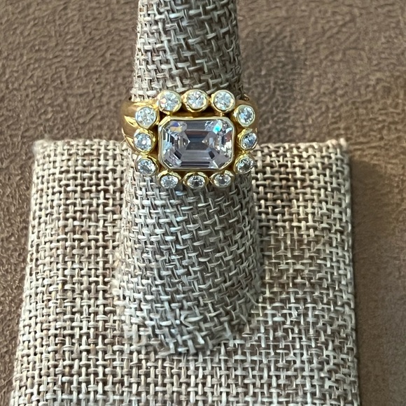 Brent Neale look-alike Flush Mount East-West Gold Plated Ring - Picture 7 of 16